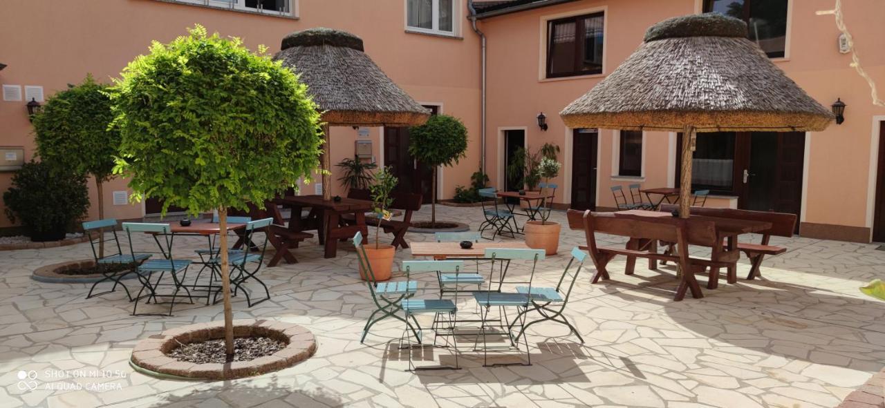 Pension Cubana Rothenburg  Exterior foto